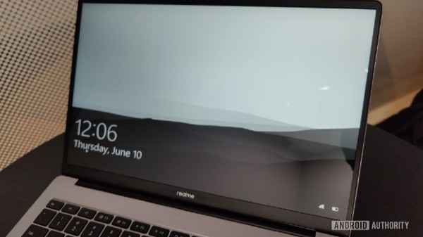 ஆப்பிள் மேக்புக் போன்ற வடிவமைப்பு