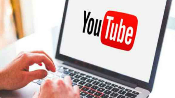 18 வயது நிரம்பியிருக்க வேண்டும்