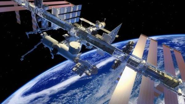 ISS சரக்கு தொகுதியில் 