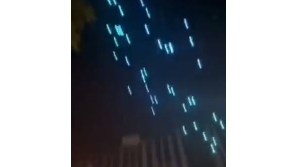 கட்டுப்பாடை இழந்த ட்ரோன்கள்