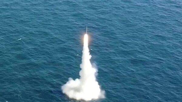 துறைமுகம் அருகே இருக்கும்