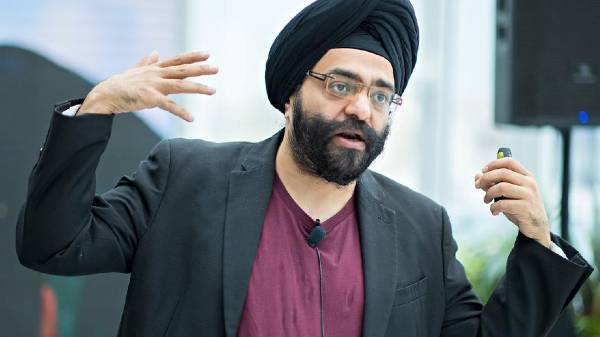 நோக்கியா 2760 பியூச்சர் போன் மாடல் எண் 