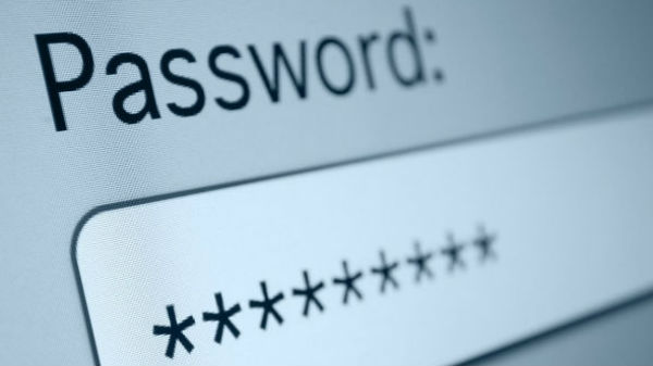 சிக்கலான மற்றும் கடினமான பாஸ்வேர்ட்டை தேர்ந்தெடுக்கவும்