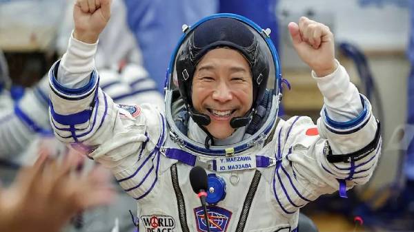 சரியாக 12 ஆண்டுகளுக்கு பிறகு சொந்த