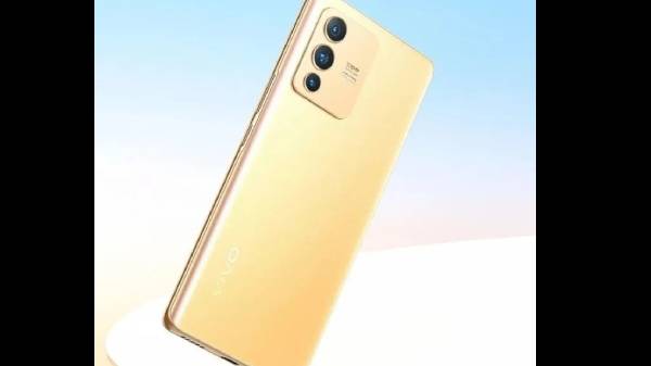 விவோ எஸ்12 ஸ்மார்ட்போன் மாடலி