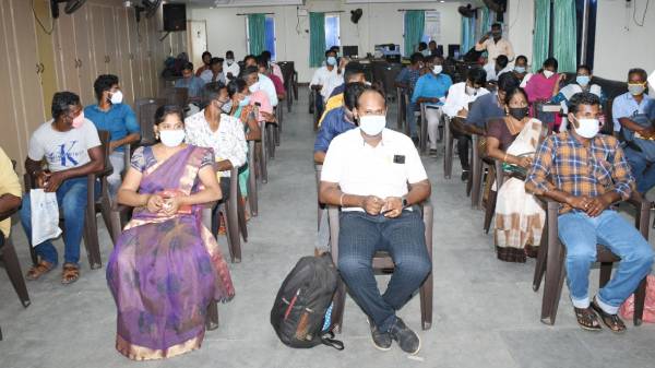 தொடர்கதையாகும் பண மோசடி