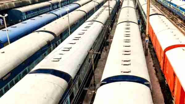 கட்டாயமாக கோவிட் தடுப்பூசி சான்றிதழ் காண்பிக்க வேண்டுமா?