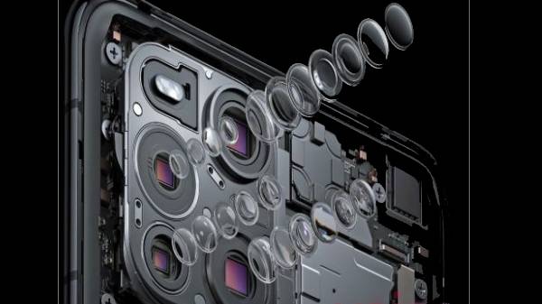 டிரிபிள் ரியர் கேமரா அமைப்பு