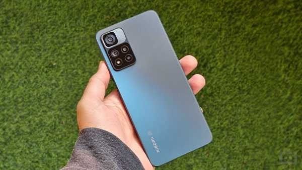 சியோமி 11ஐ ஹைப்பர்சார்ஜ் ஸ்மார்ட்போன்