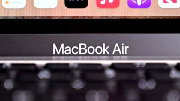 அசல் விலையில் இருந்து ரூ. 8,000 தள்ளுபடியா?