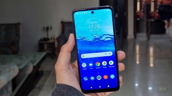 மோட்டோரோலாவின் புதிய இடைநிலை சாதனம்