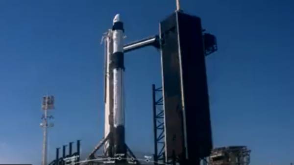 மூன்று தொழிலதிபர்கள் மேற்கொண்ட பயணம்