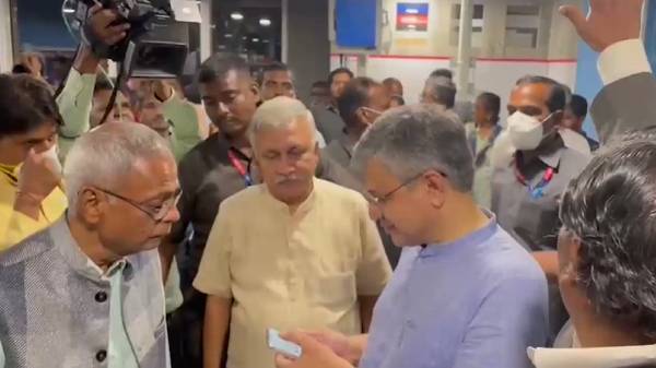 சமீபத்தில் பிரதமர் மோ