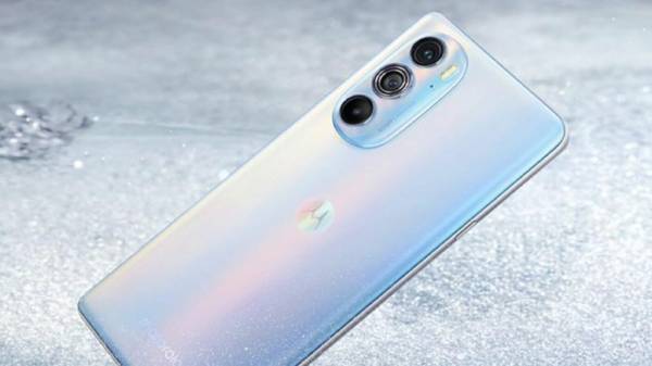 ட்டோரோலா எட்ஜ் எக்ஸ்30 சாம்பியன்