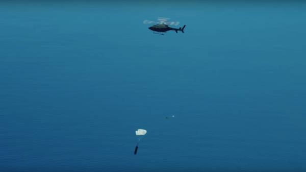  கப்பல் மூலம் பூஸ்டர் தண்ணீரில்