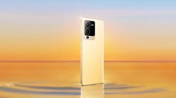 விவோ எஸ்15 விலை