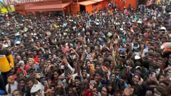 ஆர்வத்தை ஈர்க்கும் யூடியூப் வீடியோக்கள்