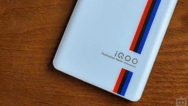 iQOO 9 Pro அம்சங்கள்