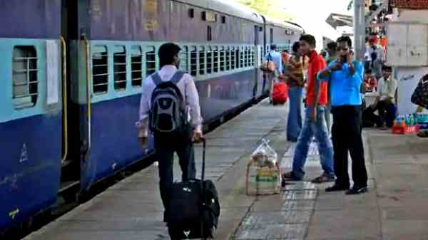 IRCTC பயணிகளின் குழப்பத்தை தீர்க்க புதிய வசதி 