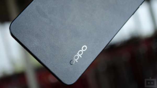 Oppo Reno 8 போன்ற வடிவமைப்பா?