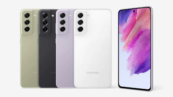 எந்த Samsung Galaxy S21 FE 5G வேரியண்ட் மீது இந்த சலுகை கிடைக்கிறது?