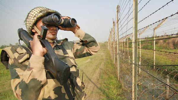 சிக்னல் கொடுத்தால் போதும்.! எதிரிகளை தொம்சம் செய்துவிடும்.!