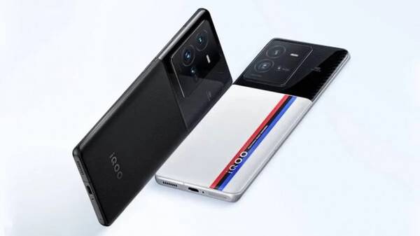 iQoo 11 5G போன் 