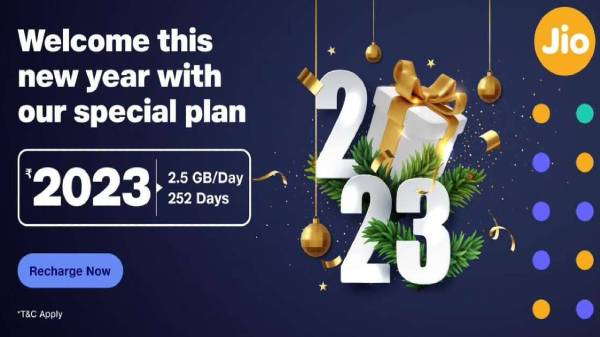 புத்தாண்டு 2023