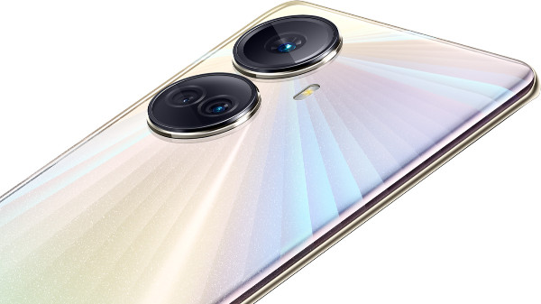 கேமராக்கள் : Realme ஒரு பெரிய தப்பு பண்ணிடுச்சு!