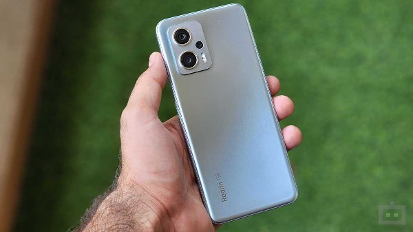 ரசிகருக்குனு விழா நடத்தும் Mi: எந்த ஸ்மார்ட்போன் எடுத்தாலும் தள்ளுபடி!