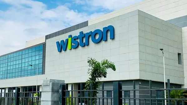Apple-ஐ தட்டி தூக்க தெளிவாக பிளான் போடுகிறதா Tata? 5000 கோடி பேரம்.! Apple-ஐ தட்டி தூக்க தெளிவாக பிளான் போடுகிறதா Tata? 5000 கோடி பேரம்.!