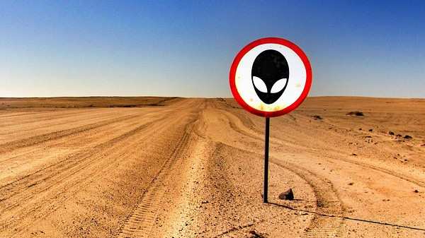 செவ்வாய் கிரகத்தில் கரடி உருவம்.. NASA-வின் புகைப்படத்தால் பரபரப்பு!