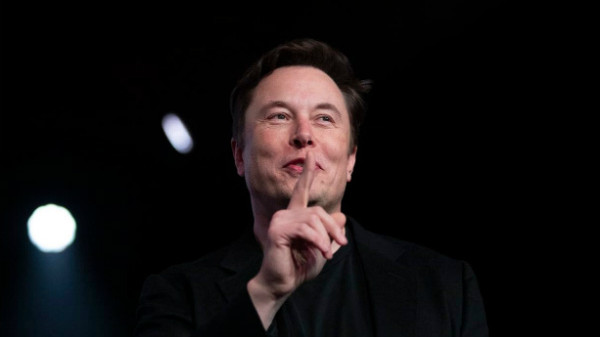 சைலன்ட் ஆக.. செம்ம காசு பார்க்கும் எலான் மஸ்க்!