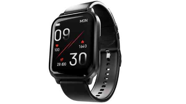 மூன்று ஸ்மார்ட்வாட்ச் மாடல்களை கம்மி விலையில் இறக்கிவிட்ட Fire