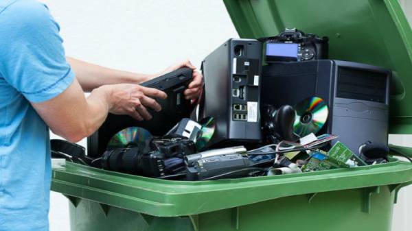 உங்களிடம் பழைய போன் இருக்கிறதா? தூசித் தட்டி எடுக்க நேரம் வந்துருச்சு!