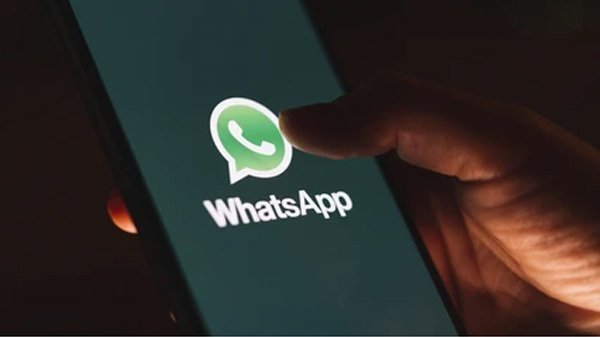 ஒவ்வொரு WhatsApp சாட்-ஆ பாஸ்வோர்ட் போட்டு லாக் பண்ண முடியுமா? முடியும் ஒவ்வொரு WhatsApp சாட்-ஆ பாஸ்வோர்ட் போட்டு லாக் பண்ண முடியுமா? முடியும்