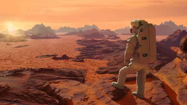 தீயா வேலை செய்யும் NASA: 4 மனிதர்களுக்குப் பூமியில் பயிற்சி.!