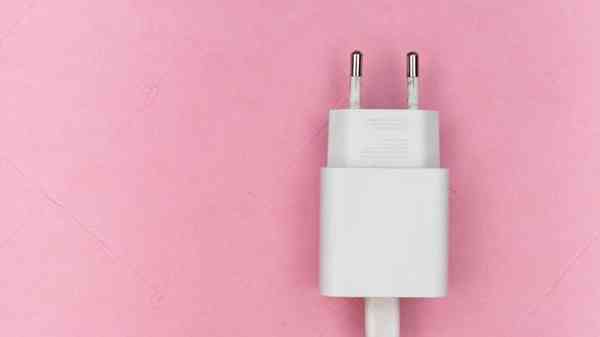 0 முதல் 100 சதவீதம் வரை சார்ஜ் செய்ய 5 நிமிடம் போதும்.!