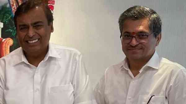 ஊழியருக்கு ரூ.1,500 கோடி மதிப்பிலான கிஃப்ட் கொடுத்த முகேஷ் அம்பானி! 