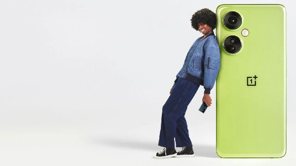 ரூ.25,000 பட்ஜெட்டில் பிரீமியம் அம்சங்கள்.. எந்த 5G Phone வாங்கலாம்!