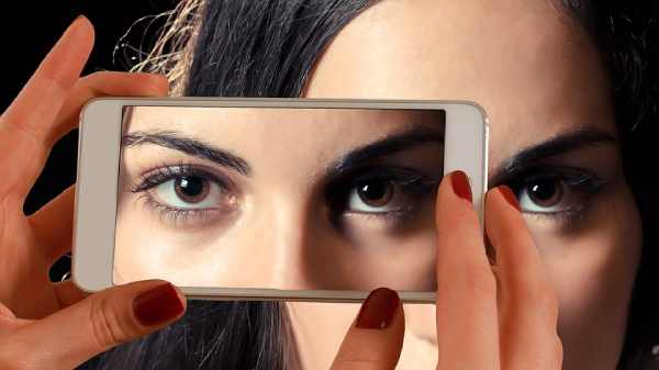 ரூ.30,000 பட்ஜெட்டில் பக்கா கேமரா போன் வாங்கனுமா? இதான் டாப் 5 லிஸ்ட்