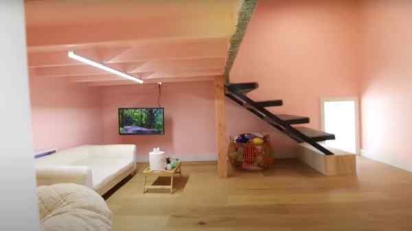 ரூ.16.5 லட்சம் மதிப்பில் நாய்க்கு வீடு கட்டி பரிசளித்த யூடியூபர்.! 