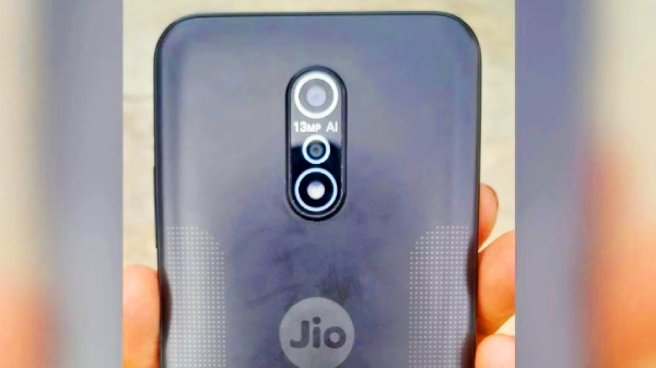 Jio Phone 5G இப்படி தான் இருக்கும்! லீக்கான புகைப்படம்! Jio Phone 5G இப்படி தான் இருக்கும்! லீக்கான புகைப்படம்!