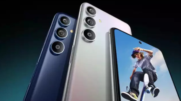 சலுகையுடன் விற்பனைக்கு வரும் புதிய Samsung 5ஜி போன்.! நம்பி வாங்கலாமா?