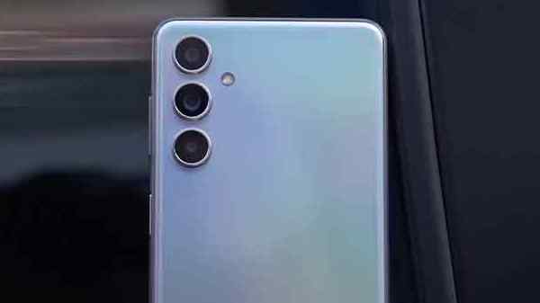 புதிய Samsung கேலக்ஸி எப்54 5ஜி போனை நம்பி வாங்கலாமா? வேண்டாமா?