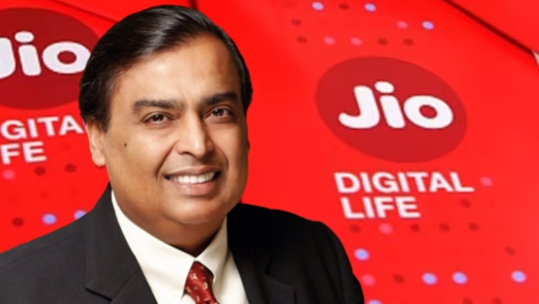 ஜியோவின் மெகா ட்ரீட்.. ஒரே பிளான் 4 சிம்களுக்கு டேட்டா, வாய்ஸ்!