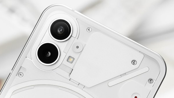 ஆர்டர் பிச்சிக்குது.. விஸ்வரூப வரவேற்பில் நத்திங் போன் 2!