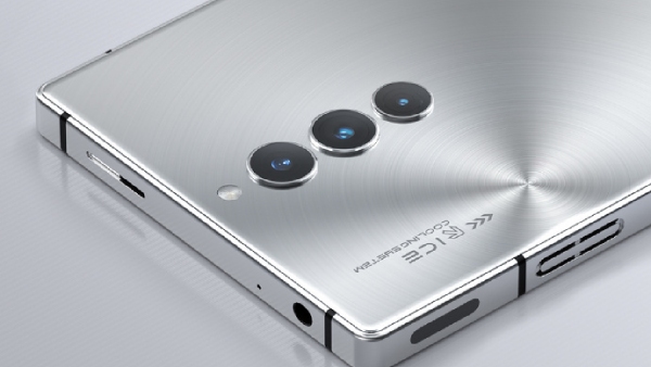 மிரண்டு போவீங்க! 2 சிப்செட்.. 24GB ரேம்.. 1TB மெமரி.. எந்த மாடல்?