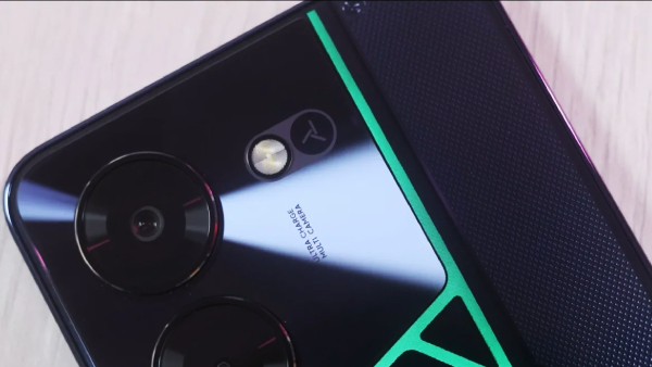 திடீரென எல்லா போன்களிலும் வெளிவரும் புது அம்சம்.! மொபைல் அழகே மாறுது!