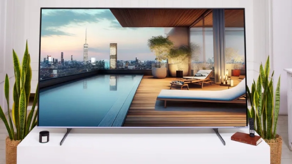 98-இன்ச் ஸ்க்ரீன், 204W டிஜே ஸ்பீக்கர்! வாய் பிளக்க வைக்கும் விலை!